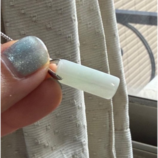 天然A貨緬甸玉 白冰小無事牌翡翠玉墜 冰潤乾淨白底 淡淡綠點綴 小小的 易配戴無壓力-細節圖3