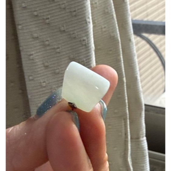 天然A貨緬甸玉 白冰小無事牌翡翠玉墜 冰潤乾淨白底 淡淡綠點綴 小小的 易配戴無壓力-細節圖4