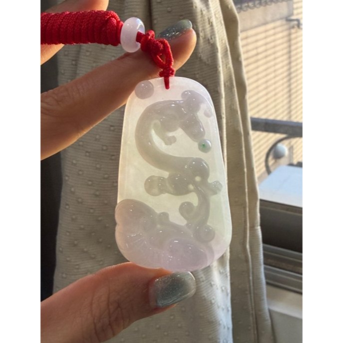 天然A貨緬甸玉 冰潤櫻花紫俏綠祥龍銜翠翡翠龍牌 一刀切牌形背面藏金添綠 螭龍含珠 福壽如意-細節圖8