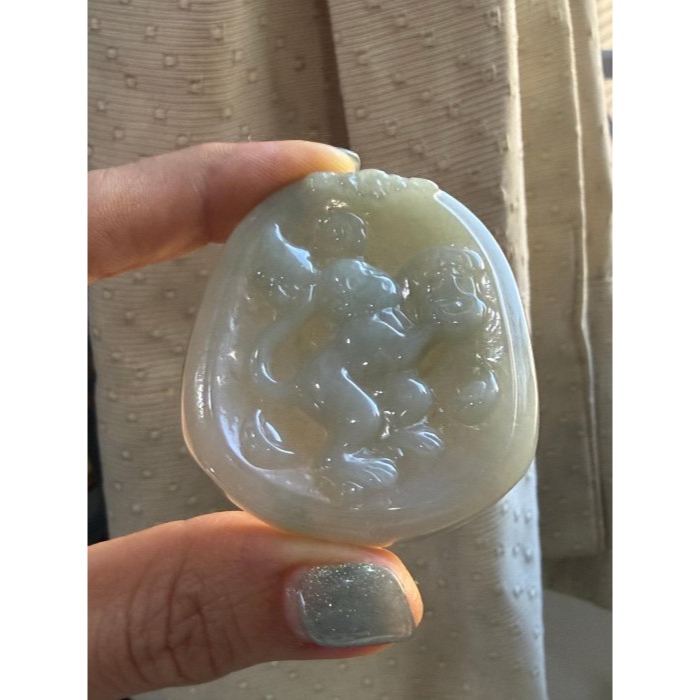 天然A貨緬甸玉 膠潤油青灰福祿猴翡翠玉牌 一刀切牌形 透光膠潤底妝 有水頭帶灰底-細節圖3