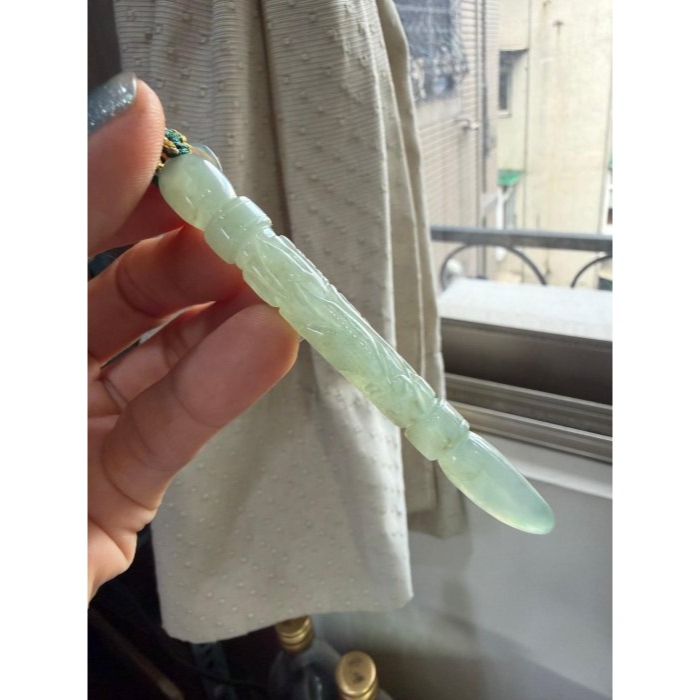 天然A貨緬甸玉 冰潤晴綠360度環繞巧雕大筆進財翡翠龍筆 起冰滿綠底色 色滿勻稱-細節圖6