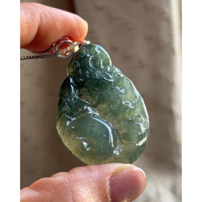 天然A貨緬甸玉 冰膠晴藍穿雲龍翡翠小龍牌 晶透漸層滿綠底色 油綠滿色 一刀切易配戴小牌形-細節圖2