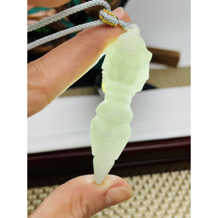 天然A貨緬甸玉 細潤白冰金剛杵/降魔杵翡翠玉墜 底庄乾淨無雜染 雕工立體厚庄-細節圖7