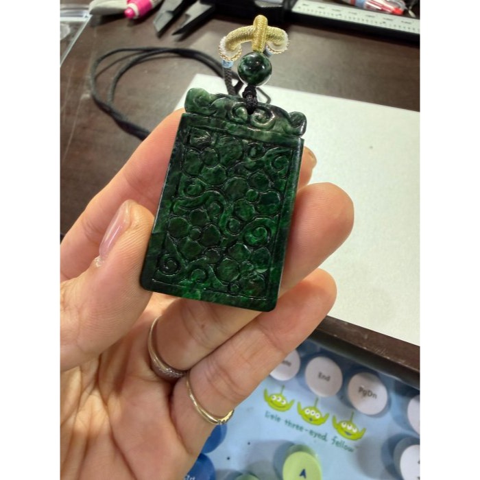 天然A貨緬甸玉 油潤花青回紋無事牌翡翠玉牌 無砂眼 油潤有光澤 滿色綠底 牌形方正-細節圖10