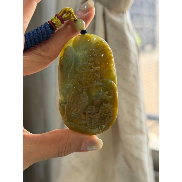 天然A貨緬甸玉 老坑黃加綠雙彩手工雕鴻圖大展翡翠山水牌 厚厚老熟起冰糖黃過度青綠肉 色滿過底油潤透光-細節圖8
