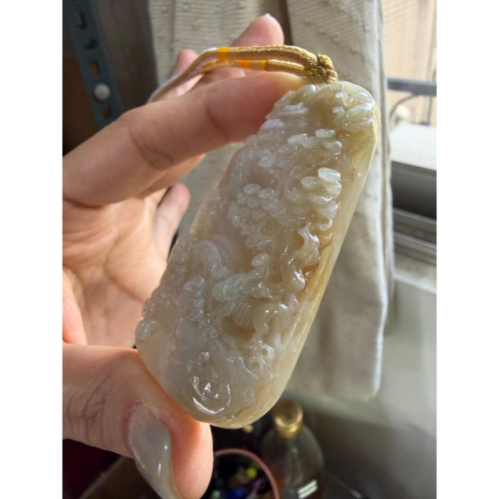 天然A貨緬甸玉 老坑梨黃漸變悠然自得翡翠山水牌 油亮冰芙蓉底庄 小橋流水.仙鶴.牧童.發財樹-細節圖4