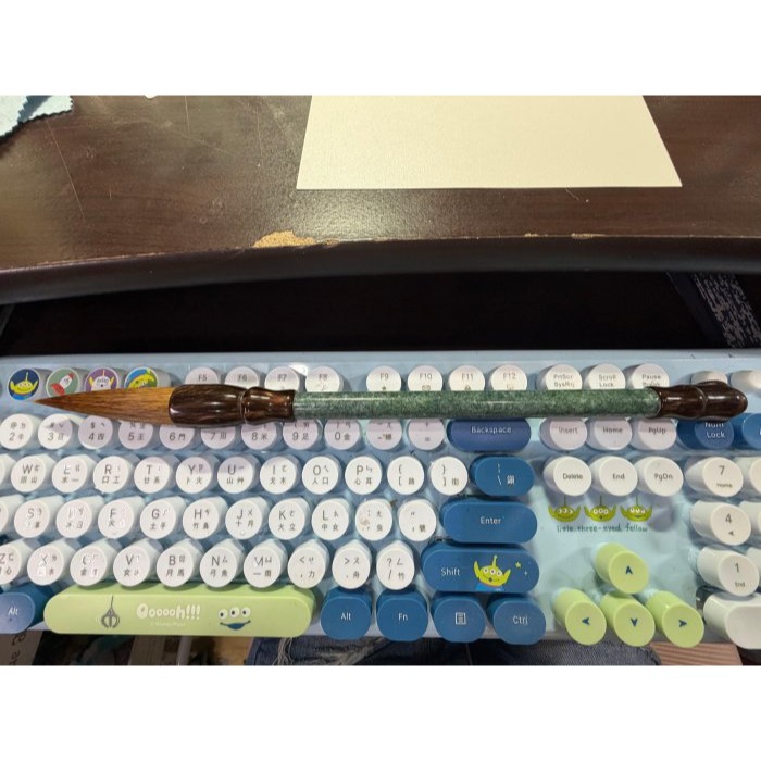 天然A貨翡翠 細潤危綠滿色大展鴻圖翡翠玉毛筆 瓜料 勻稱滿綠 粗桿30公分長 7公分筆頭-細節圖9