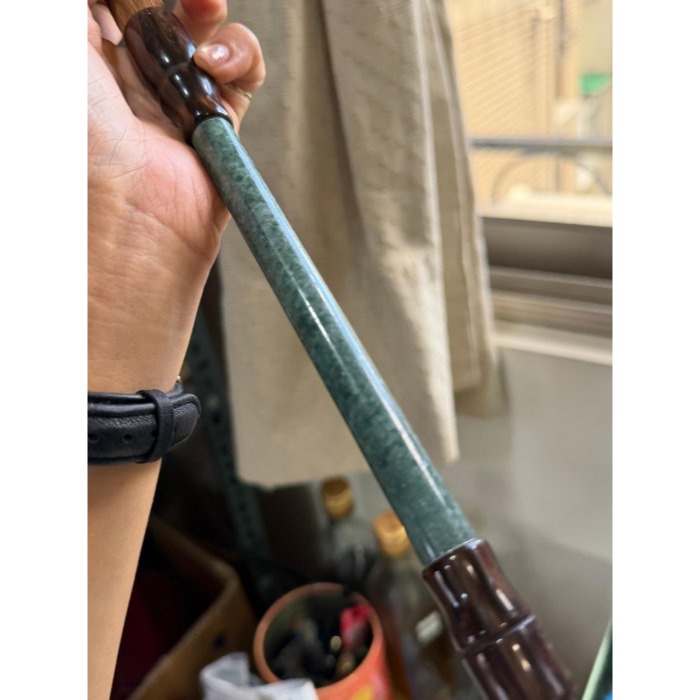 天然A貨翡翠 細潤危綠滿色揮毫萬里翡翠玉毛筆 瓜料 勻稱滿綠 粗桿28公分長 7公分筆頭-細節圖4