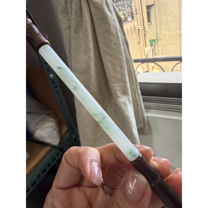天然A貨緬甸玉 收藏級 冰飄花筆下生輝翡翠玉毛筆 冰芙蓉底庄 滿滿藍花增彩 完美透光 小楷2公分筆頭 18公分長-細節圖6