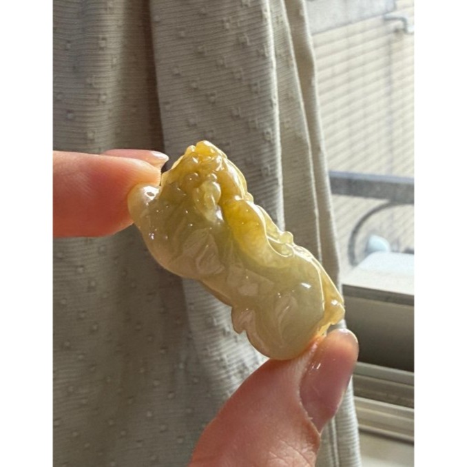 天然A貨緬甸玉 冰潤油黃漸變手工巧雕黃金貔貅翡翠玉墜 油亮光澤 起冰黃霧俏雕貔貅首 鴻運當頭-細節圖3