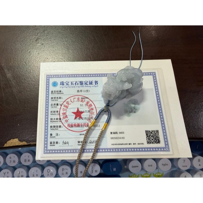 天然A貨緬甸玉 冰潤櫻花紫俏綠手工雕招財貔貅翡翠玉墜 滿色粉嫩紫帶藍綠 紫氣聚財 俏皮憨臉大圓臀-細節圖11