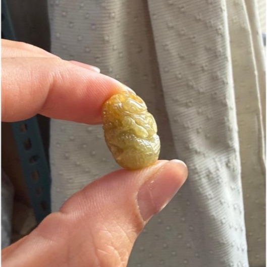 天然A貨緬甸玉 冰潤橘紅黃漸變手工環繞微雕一條龍翡翠龍珠/頂珠 老熟冰紅帶滿色梨黃冰肉-細節圖2
