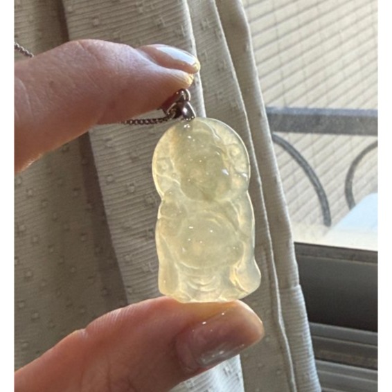 天然A貨緬甸玉 冰梨黃滿色財神翡翠玉墜 有厚度肚圓澎有財 法像和藹 色勻稱冰透光 配戴無壓力大小-細節圖4