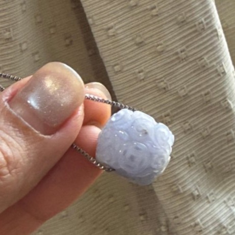 天然A貨緬甸玉 冰潤亮紫俏綠15.3mm雕花翡翠桶珠/頂珠 水潤無晶體 看的見紫 精緻雕紋工藝-細節圖5