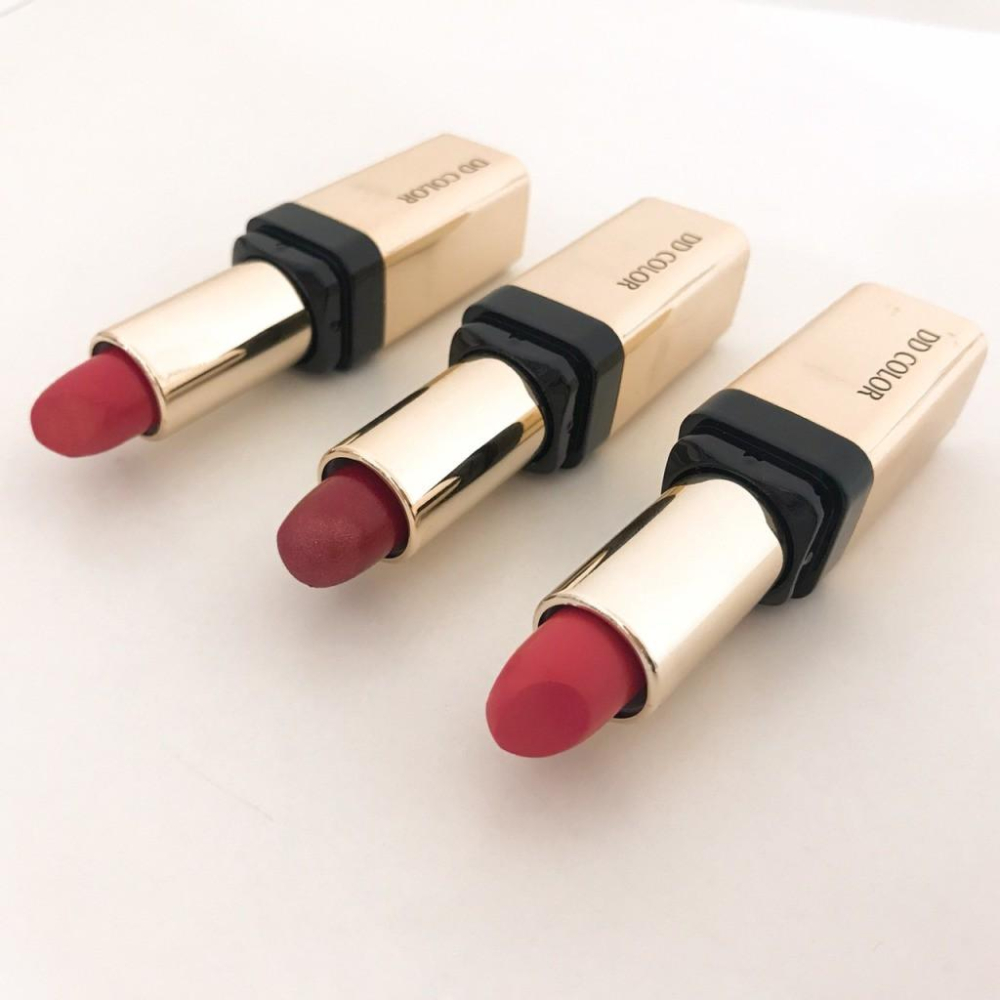 [世紀香水廣場]  DAYLA 黛樂 金緻水感保濕唇膏(8色/3.8g) 台灣製造-細節圖2