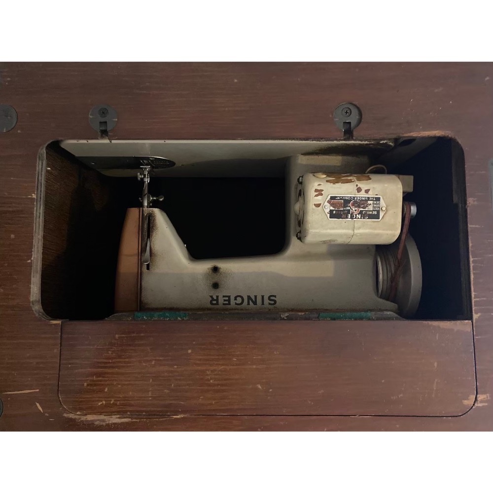Singer 勝家 古董 縫紉機 裁縫機 櫃子型老縫紉機 針車-細節圖6
