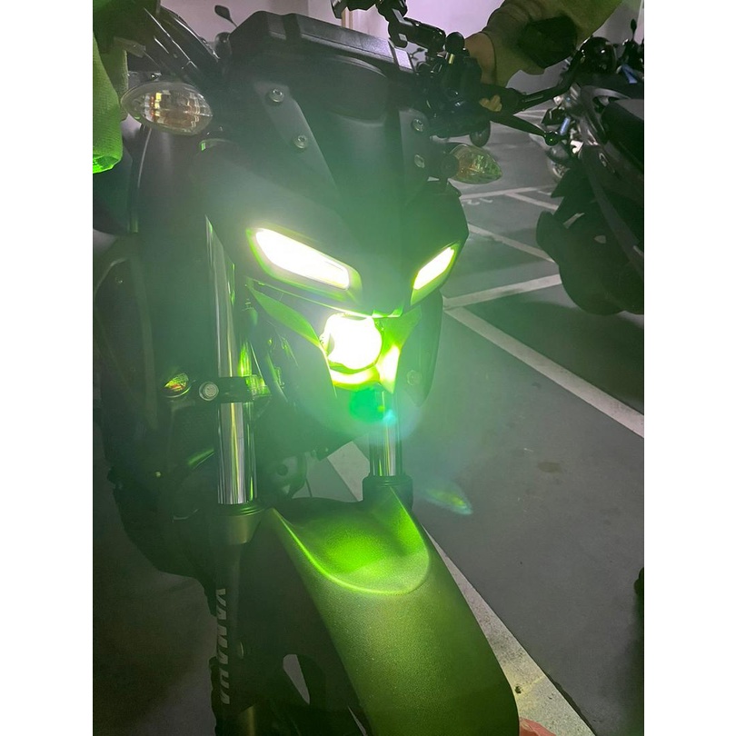 【現貨🔥附果凍膠 直上】mt15 大燈護片 v2 適用 mt15 大燈 mt 15 改裝 方向燈 日行燈 警示燈 車燈-細節圖3