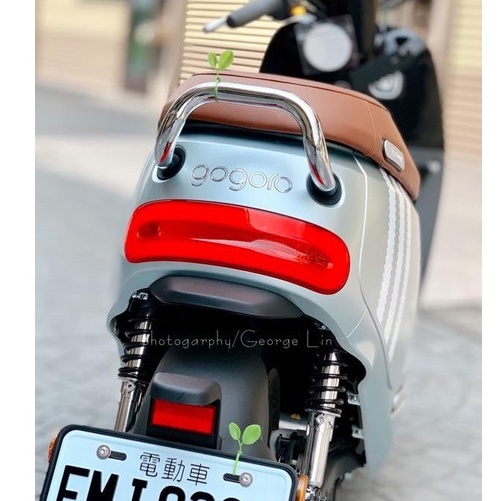 【現貨🔥送螺絲&小草】碳纖維車牌框 機車牌框 gogoro 車牌框 牌照框 drg 勁戰六代 mmbcu曼巴 krv牌匡-細節圖7