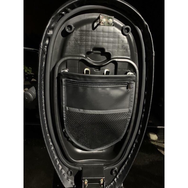 【現貨🔥贈螺絲】光陽 車廂置物袋 新名流機車收納袋 大地名流 many gp125 雷霆s vjr125 車廂置物袋-細節圖2