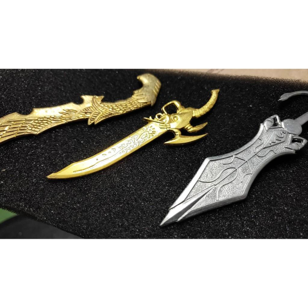 3個 二手年代物 兵器系列 大刀 刀 劍 金色 銀色 零件 擺飾 微景 擺件 A10-細節圖2