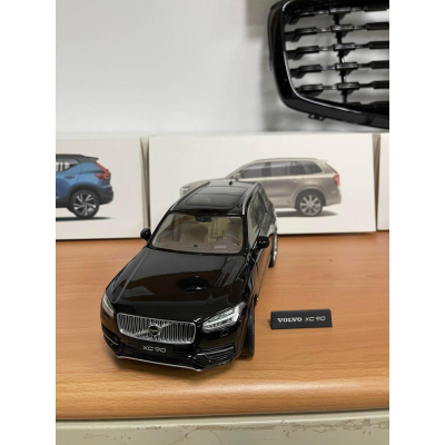 汽車模型 VOLVO 原廠正品1:18 模型車車模XC90 車門可開- TOFU Cars Accessories