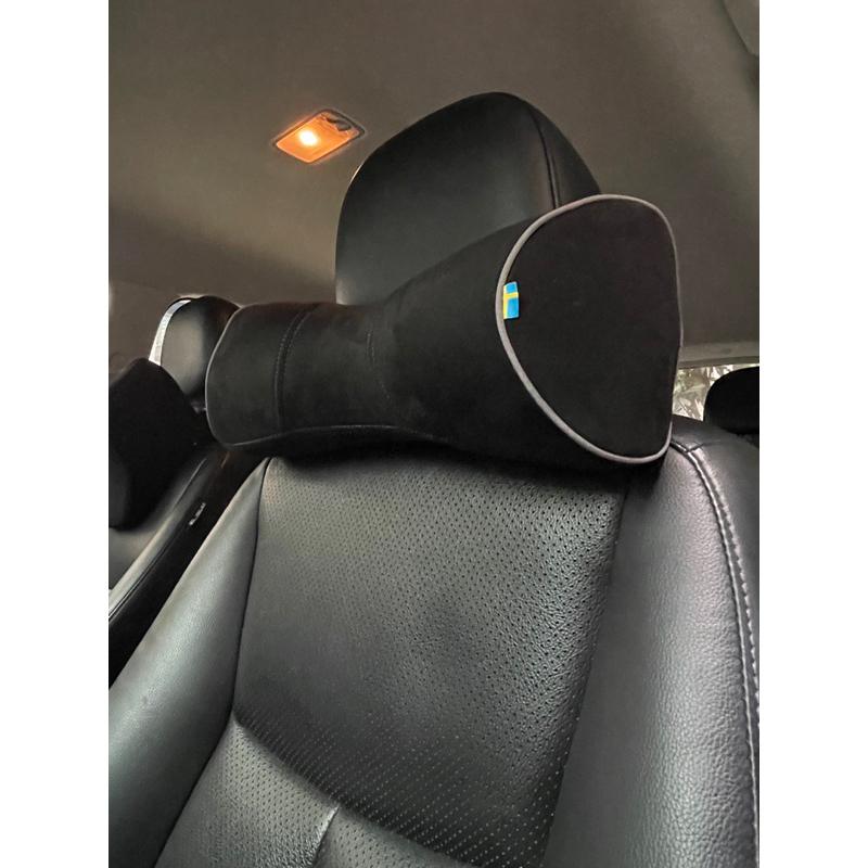 VOLVO 原廠型 瑞典小國旗 小羊毛頸枕-細節圖4