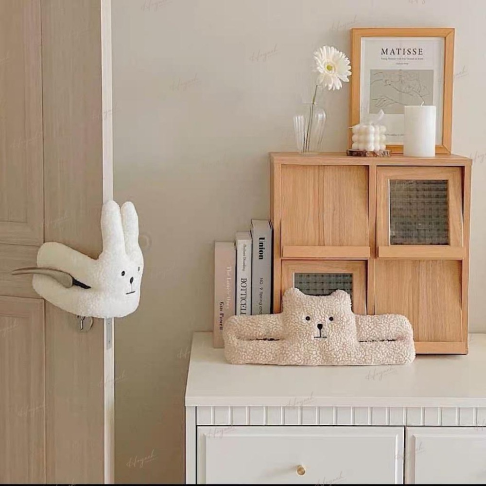 24H台灣出貨🚚INS娃娃門擋  擋門夾 防風門擋 安全門擋 防夾手安全門擋 安撫娃娃 兒童房布置  門把吊飾 安全鎖-細節圖7