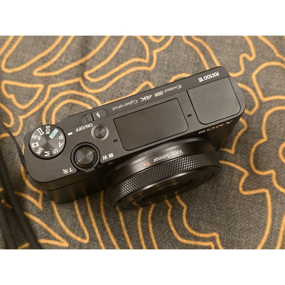 SONY 索尼 RX100M4 RX100M VI 送三顆電池 64G SONY記憶卡 原廠相機包 二手大全配-細節圖5