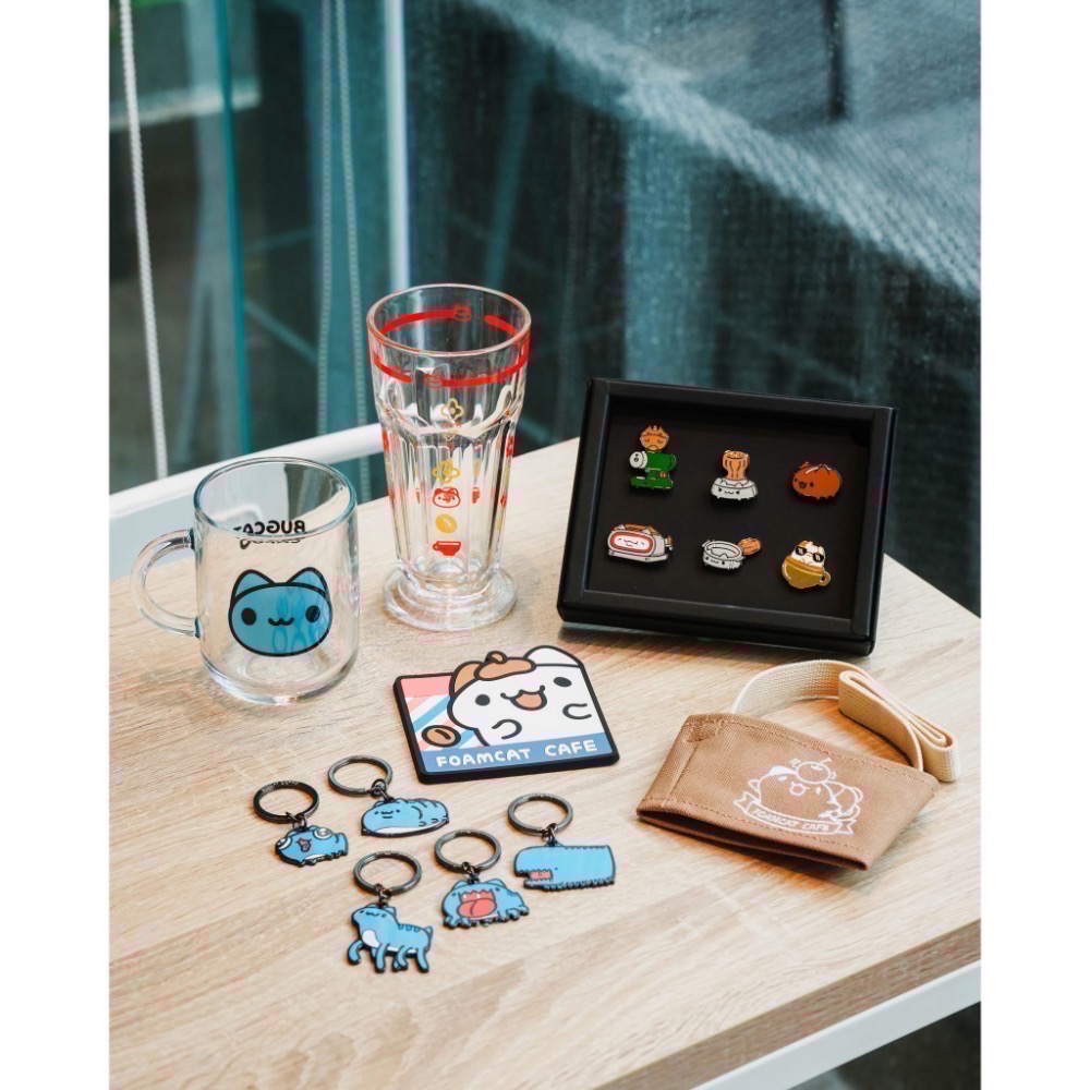💖會員寵粉價💖（不定期更新）奶泡貓俱樂部會員 10-12月限定 奶泡貓咖啡 胸章4入組 御守 隨行杯  馬克杯-細節圖3