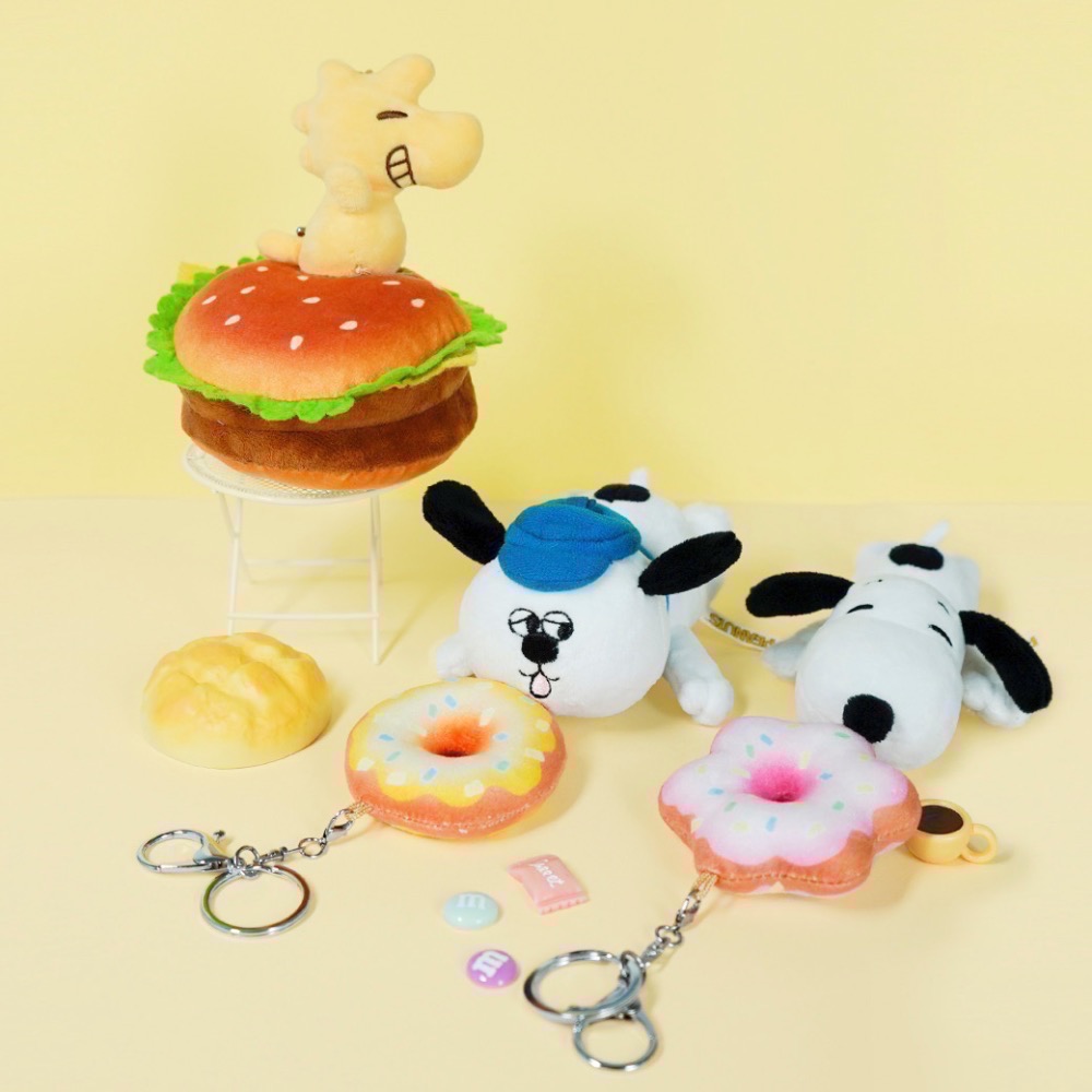 全新限量現貨 7-11 史努比想吃系列 伸縮吊飾 胡士托 歐拉夫 史努比-細節圖2