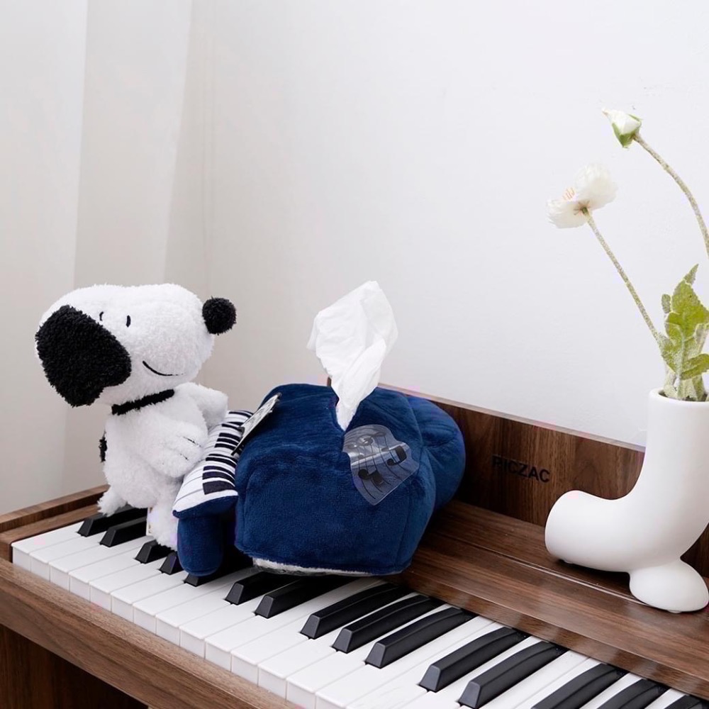 全新限量現貨+預購 7-11 經典格紋系列伸縮鑰匙圈 史努比 歐拉夫 絨毛娃娃 玩偶 史努比爵士樂手絨毛吊飾 面紙套-細節圖7