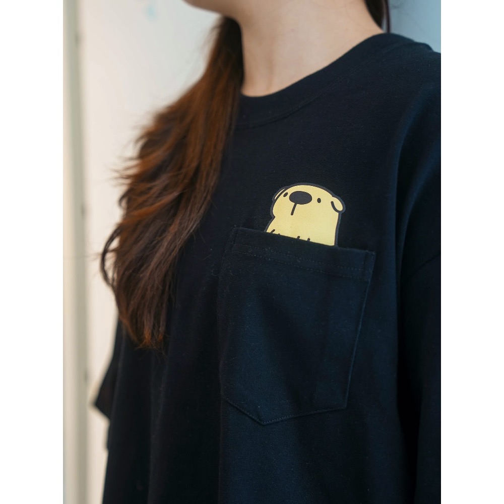 8月新品 卡特島選品店代購 正版授權 寬鬆版型 口袋短袖T恤-細節圖4