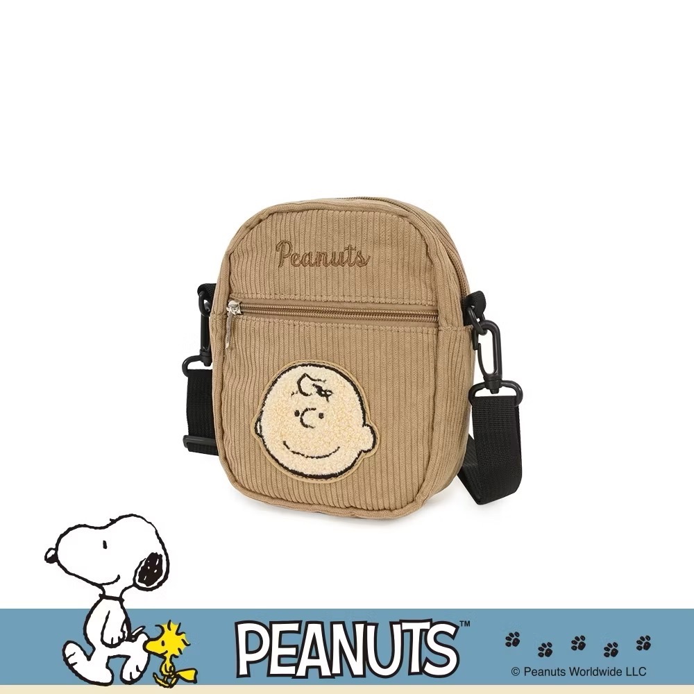 全新限量 正版授權 SNOOPY聯名款．復古溫暖燈芯絨隨行斜背袋 史努比 歐拉夫 糊塗塔客 查理布朗-細節圖10
