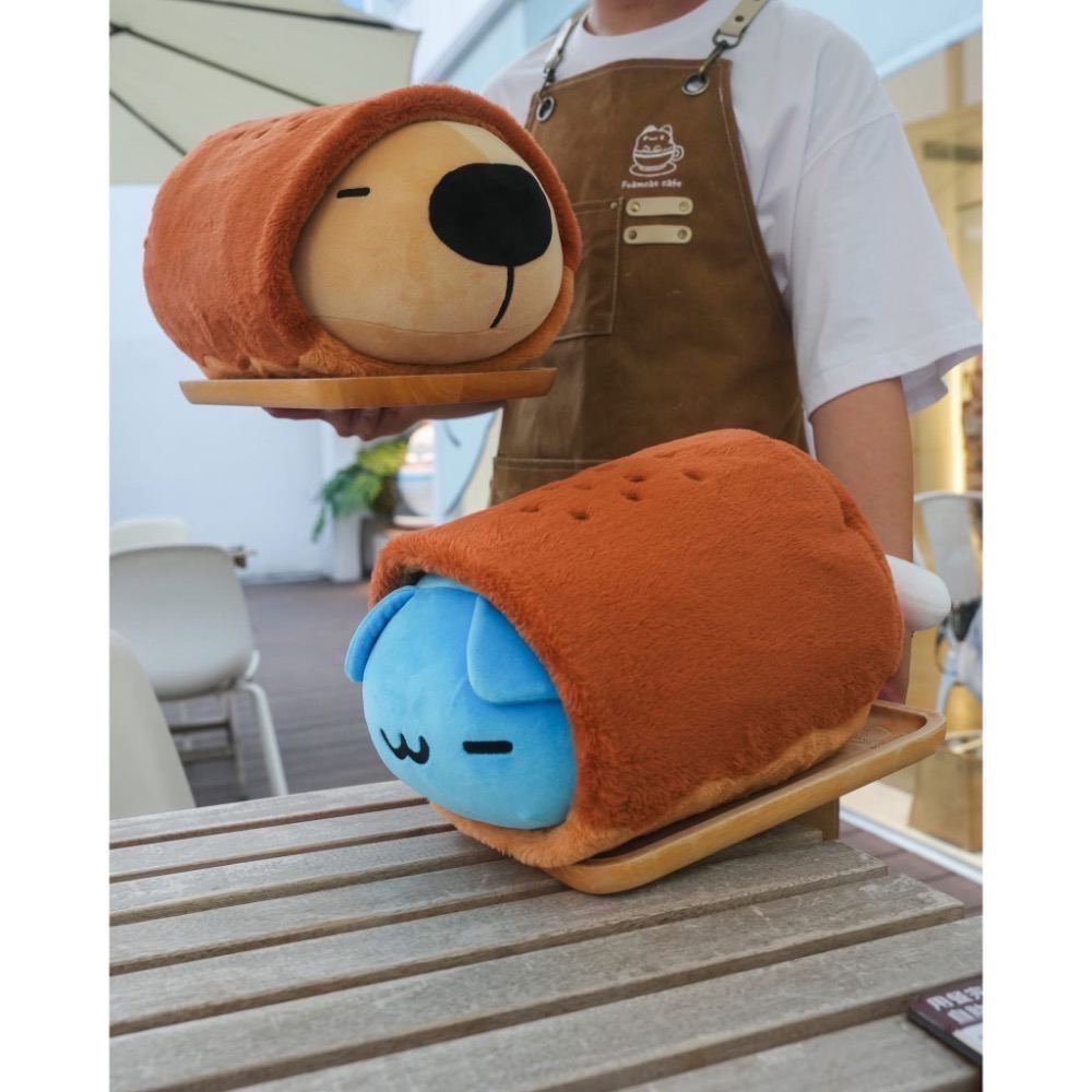 全新限量現貨+預購 11月卡特島新品 咖啡豆貓蟲 深焙 杯杯 招財咖波絨毛娃娃 小肉咖 小肉狗 投影機 存錢筒-細節圖8