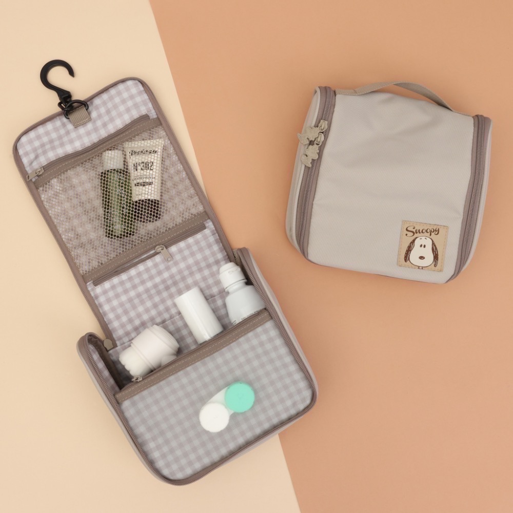 🔥粉絲專屬 全新限量 正版授權 7-11 史努比 歐拉夫 實用萌物登場 折疊旅行袋 旅行斜背小包 盥洗收納包 擦手巾-細節圖6