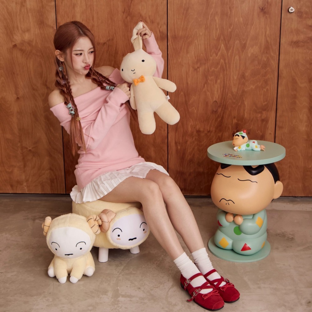 全新限量現貨 正版授權 蠟筆小新 妮妮兔子 小白 肥嘟嘟左衛門 絨毛玩偶 布偶掛飾痛包組 痛包 娃包-細節圖5