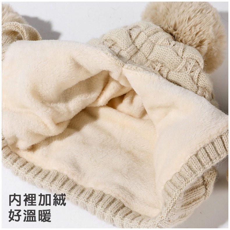 【AngelNaNa】加絨毛線帽-可愛三毛球大頭圍護耳加絨保暖麻花針織女毛帽(SHA0023)-細節圖7