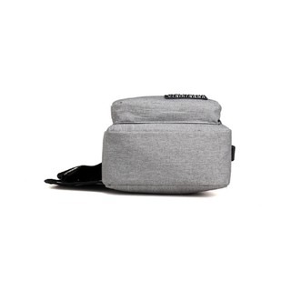 胸口包🔥台灣現貨🔥 韓版時尚單肩包 USB充電側背包 USB充電斜背包 單肩包 側背包 胸前包 斜背包 胸包-細節圖5