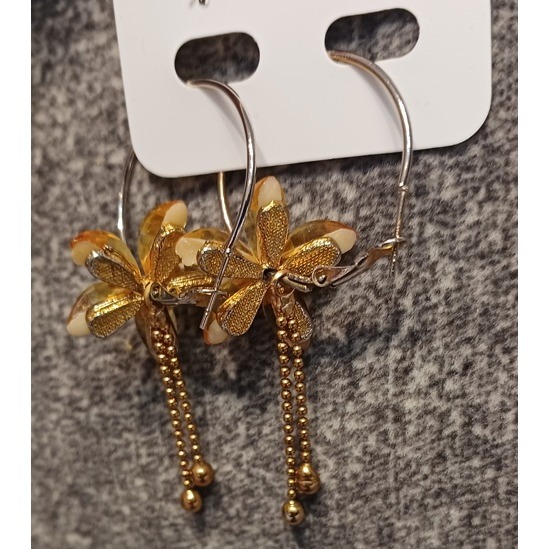 簡單大方好搭配的造型耳環_明亮黃-細節圖2