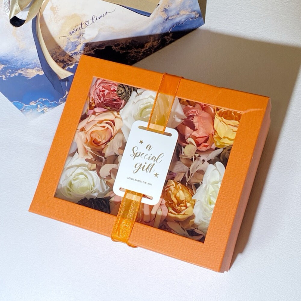 橘色盒+仿真花+拉菲草+提袋