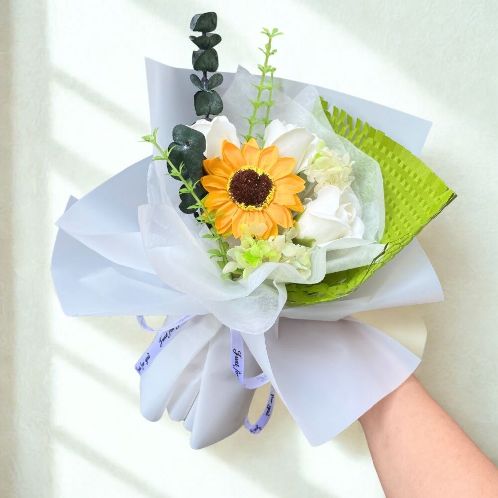 （附提袋）畢業花束 乾燥花束 向日葵 玫瑰花 教師節花束 滿天星 母親節花束 香皂花 永生花 乾燥花 康乃馨 禮物 情人-細節圖8