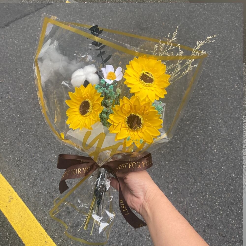 （附提袋）畢業花束 乾燥花束 向日葵 玫瑰花 教師節花束 滿天星 母親節花束 香皂花 永生花 乾燥花 康乃馨 禮物 情人-規格圖9