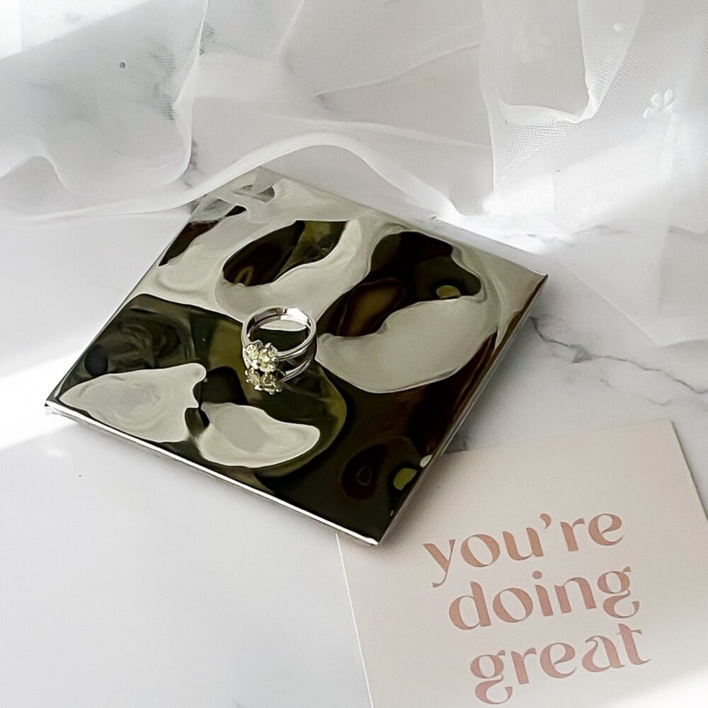 台灣現貨 水波紋收納盤 美甲道具 飾品盤 拍照背景 輕奢拍照道具-細節圖3