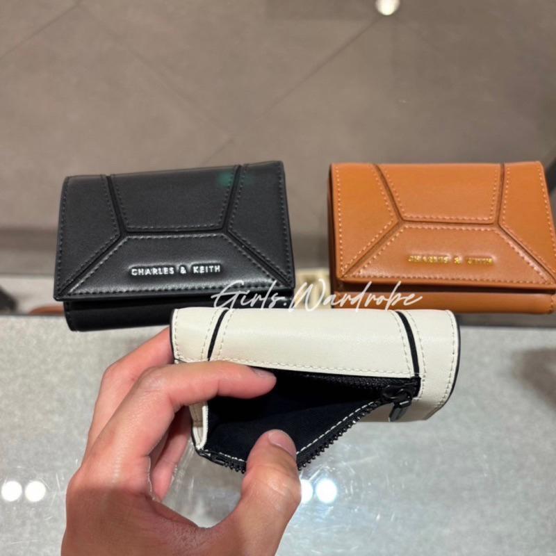 【𝐆𝐢𝐫𝐥𝐬.𝐖𝐚𝐫𝐝𝐫𝐨𝐛𝐞新加坡小CK正品代購】幾何設計拼接短夾 錢包CK6-10770623-細節圖2