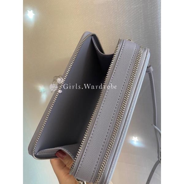 【𝐆𝐢𝐫𝐥𝐬.𝐖𝐚𝐫𝐝𝐫𝐨𝐛𝐞新加坡小CK正品代購】台灣限定薰衣草紫迷霧紫菱格包10840105 10840304-細節圖3