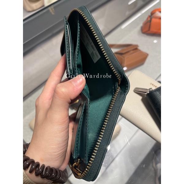 【𝐆𝐢𝐫𝐥𝐬.𝐖𝐚𝐫𝐝𝐫𝐨𝐛𝐞新加坡小CK正品代購】有相片層✨素面荔枝紋拉鍊式短夾CK6-10770255 生日禮物-細節圖8