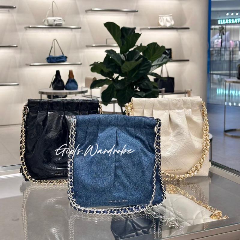 【𝐆𝐢𝐫𝐥𝐬.𝐖𝐚𝐫𝐝𝐫𝐨𝐛𝐞新加坡小CK正品代購】最新迷你款菱格鍊條流浪包 後背包 托特包CK2-60782390-細節圖3