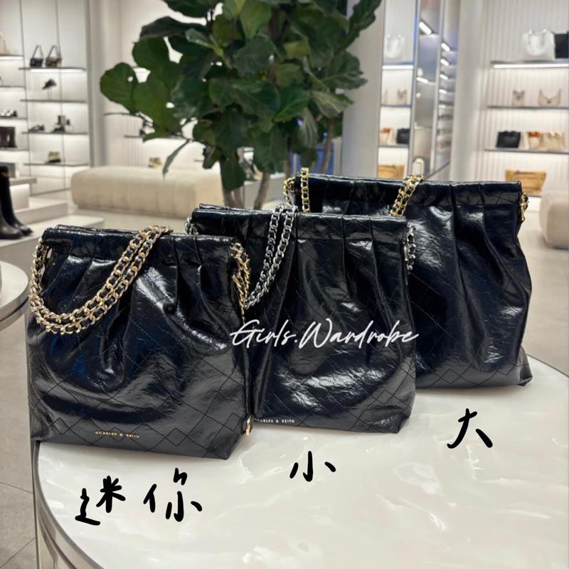 【𝐆𝐢𝐫𝐥𝐬.𝐖𝐚𝐫𝐝𝐫𝐨𝐛𝐞新加坡小CK正品代購】最新迷你款菱格鍊條流浪包 後背包 托特包CK2-60782390-細節圖8