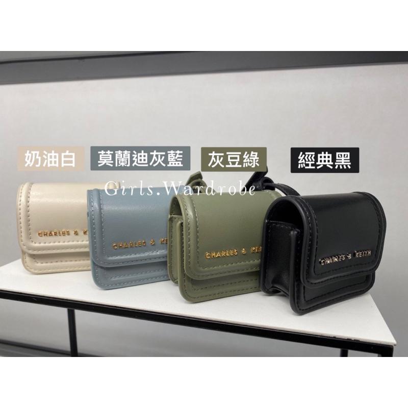 【𝐆𝐢𝐫𝐥𝐬.𝐖𝐚𝐫𝐝𝐫𝐨𝐛𝐞新加坡小CK正品代購】AirPods耳機包80680984 30681046-細節圖5