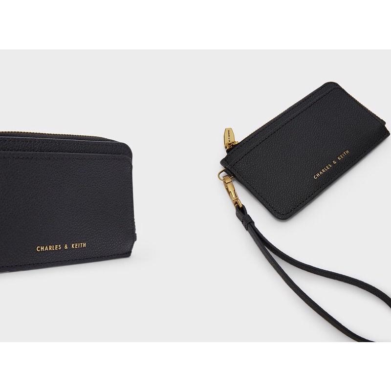 【𝐆𝐢𝐫𝐥𝐬.𝐖𝐚𝐫𝐝𝐫𝐨𝐛𝐞新加坡小CK正品代購】簡約手拿零錢包 卡夾CK6-50770514-1-細節圖7